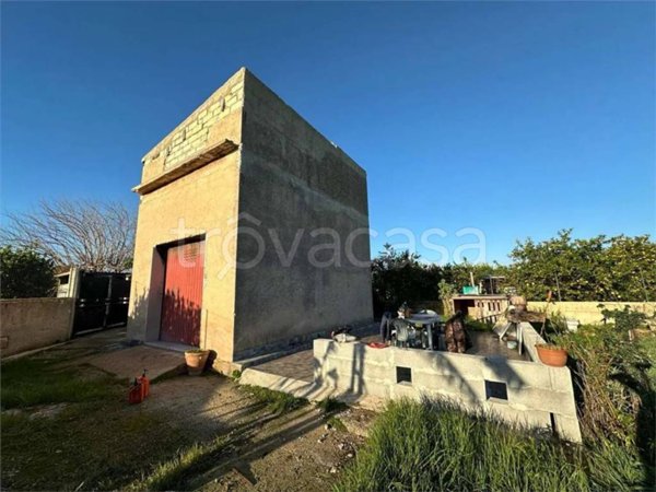 casa indipendente in vendita ad Avola