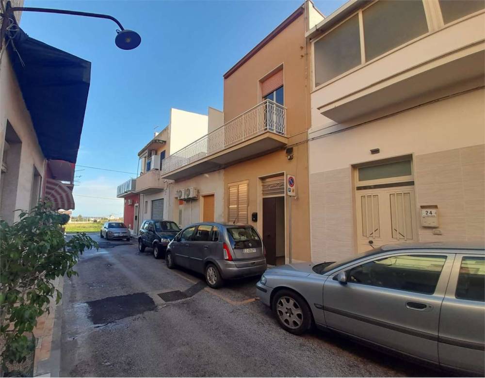 casa indipendente in vendita ad Avola
