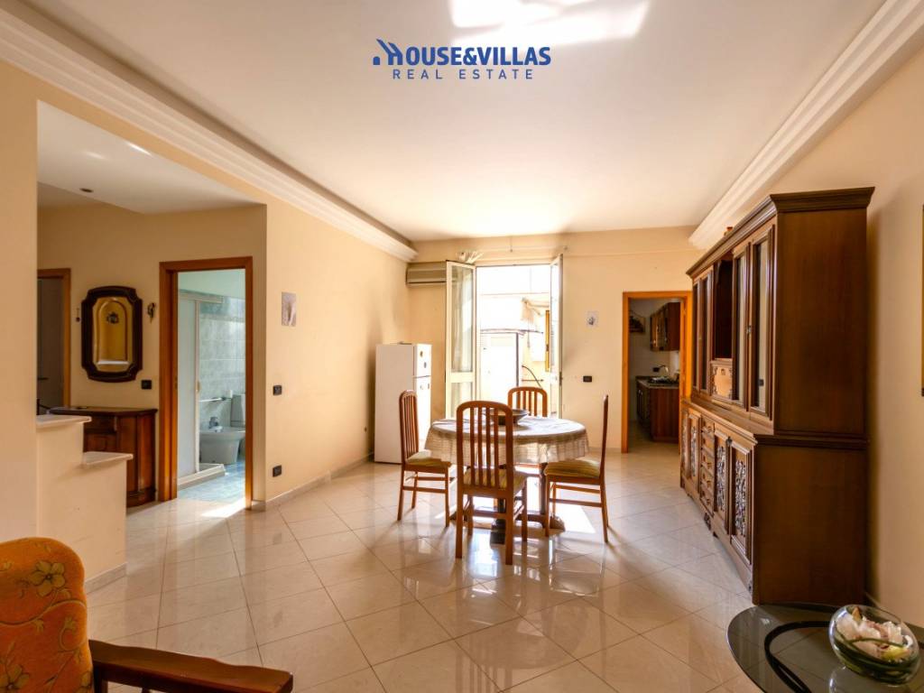 appartamento in vendita ad Avola