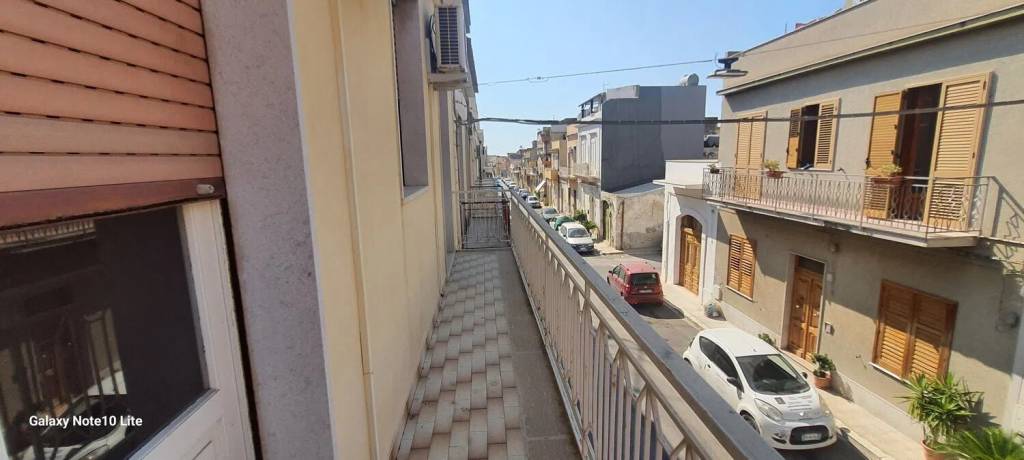 casa indipendente in vendita ad Avola