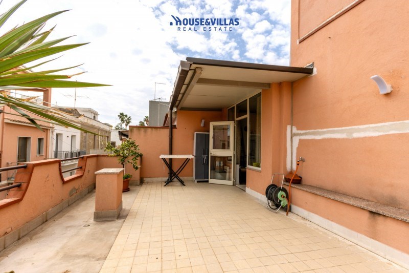 casa indipendente in vendita ad Avola