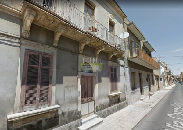 casa indipendente in vendita ad Avola