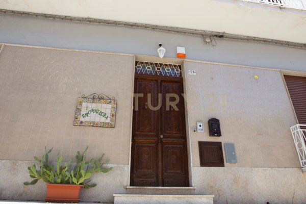 casa indipendente in vendita ad Avola