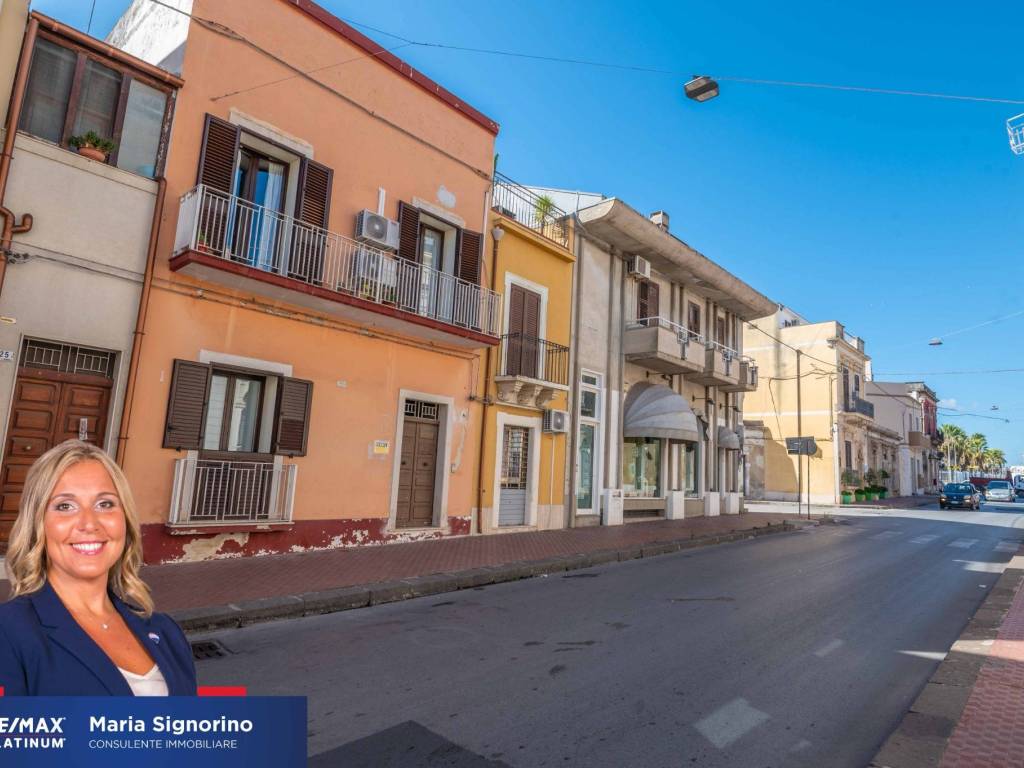 casa indipendente in vendita ad Avola