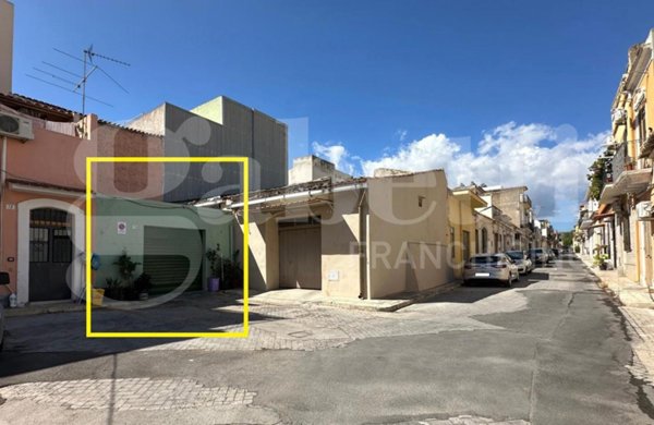 casa indipendente in vendita ad Avola