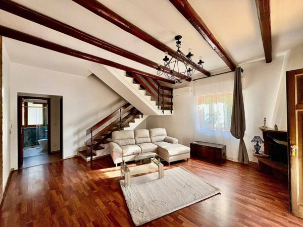 casa indipendente in vendita ad Avola