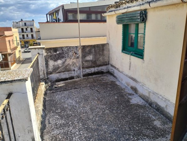 casa indipendente in vendita ad Avola