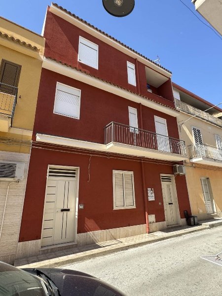 casa indipendente in vendita ad Avola