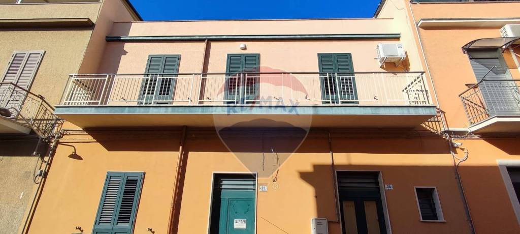 casa indipendente in vendita ad Avola