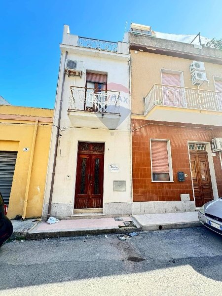 casa indipendente in vendita ad Avola