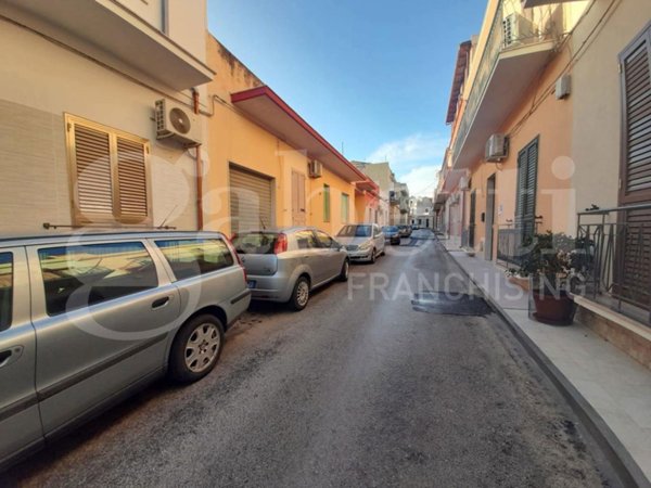 casa indipendente in vendita ad Avola