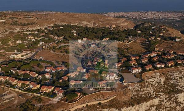 casa indipendente in vendita ad Avola