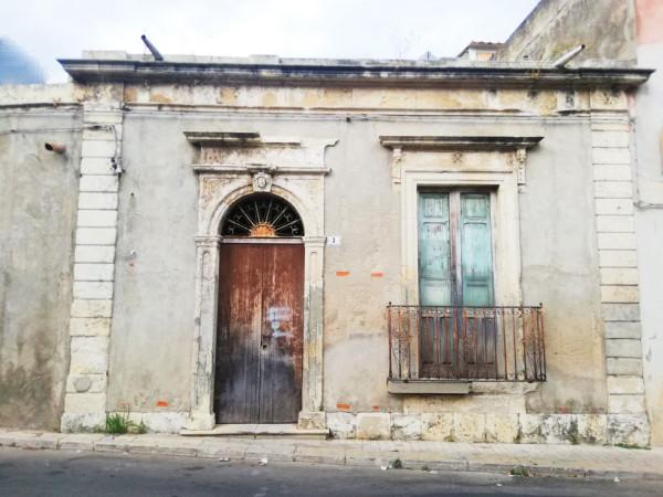 appartamento in vendita ad Avola