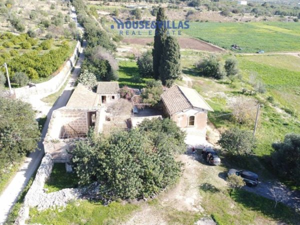 casa indipendente in vendita ad Avola