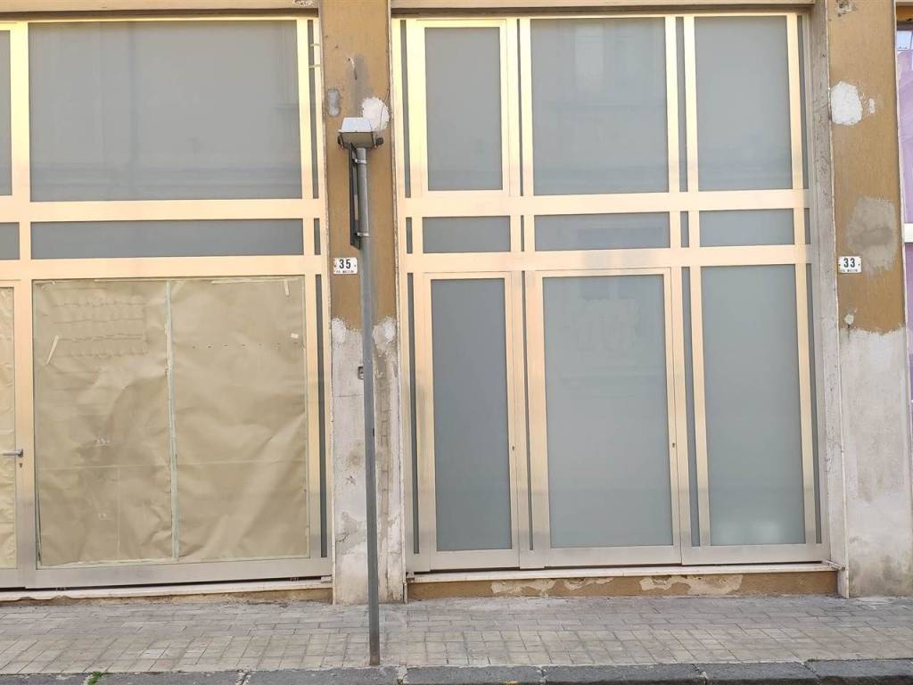 negozio in vendita ad Avola