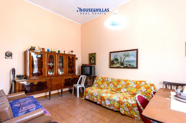 casa indipendente in vendita ad Avola