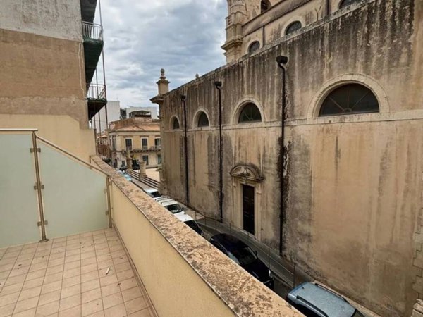 ufficio in vendita ad Avola