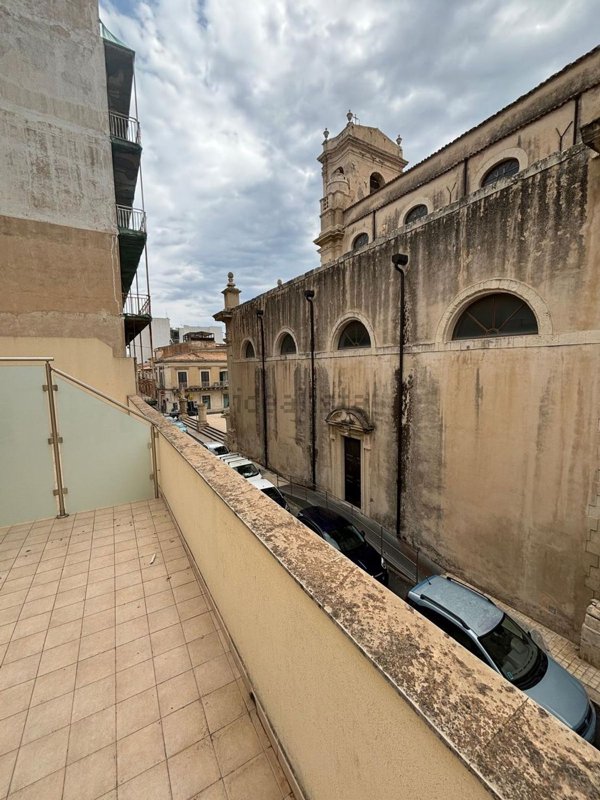 ufficio in vendita ad Avola