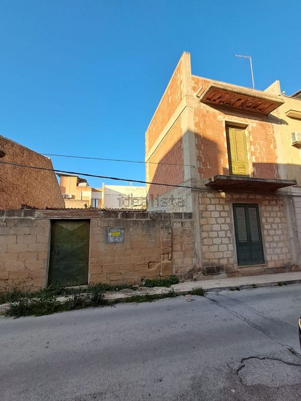 appartamento in vendita ad Avola