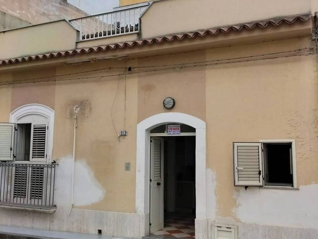 casa indipendente in vendita ad Avola