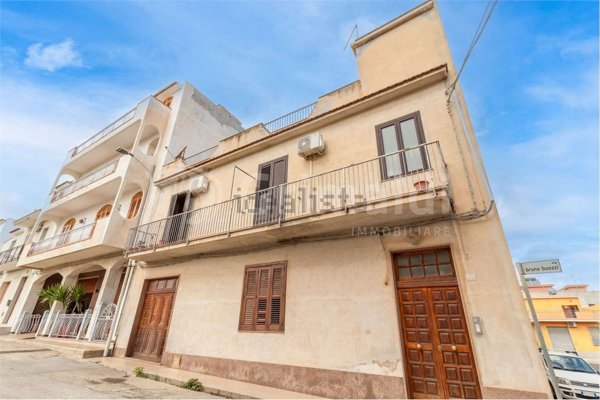 appartamento in vendita ad Avola