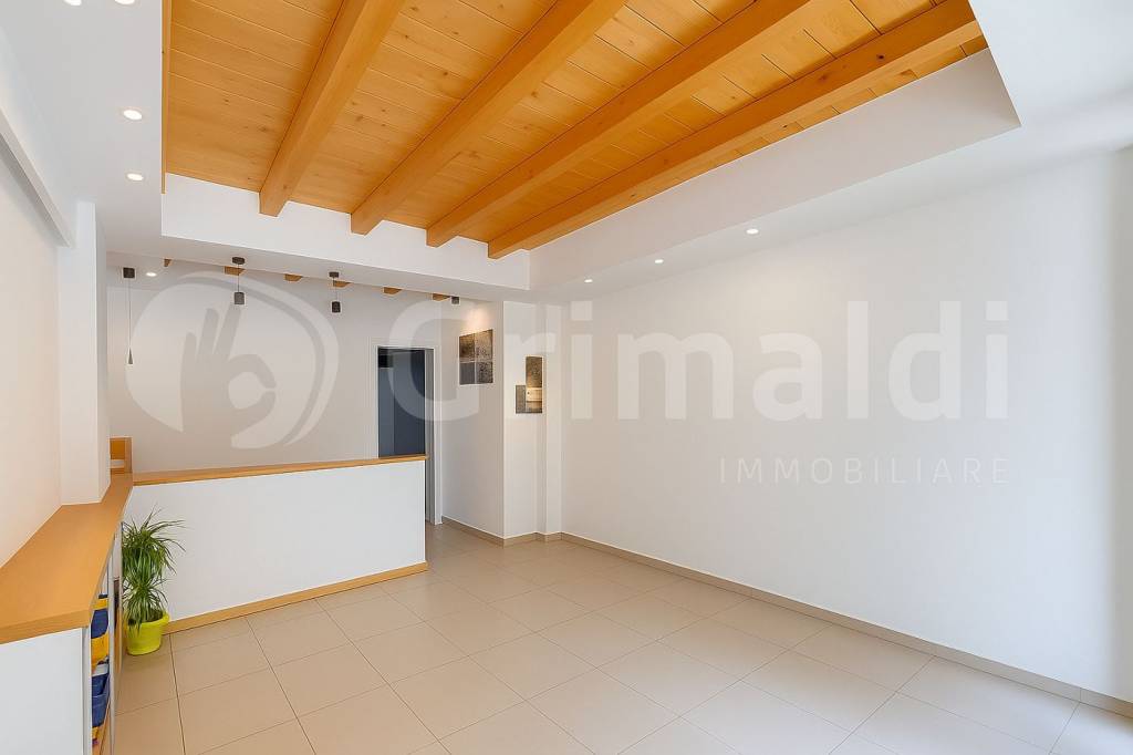 negozio in vendita ad Avola