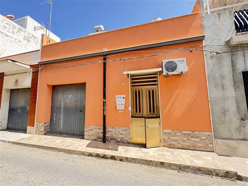 casa indipendente in vendita ad Avola