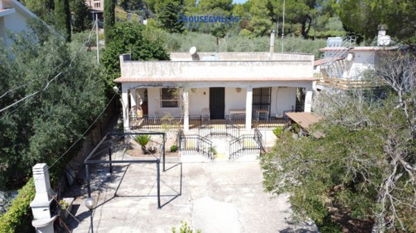 casa indipendente in vendita ad Avola