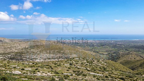 terreno agricolo in vendita ad Avola