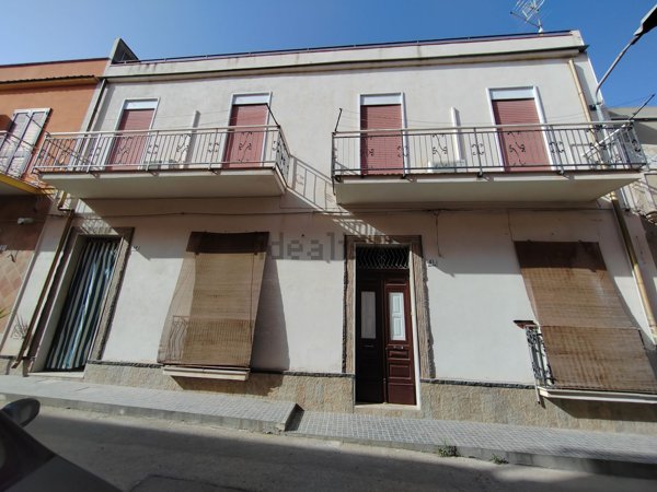 casa indipendente in vendita ad Avola