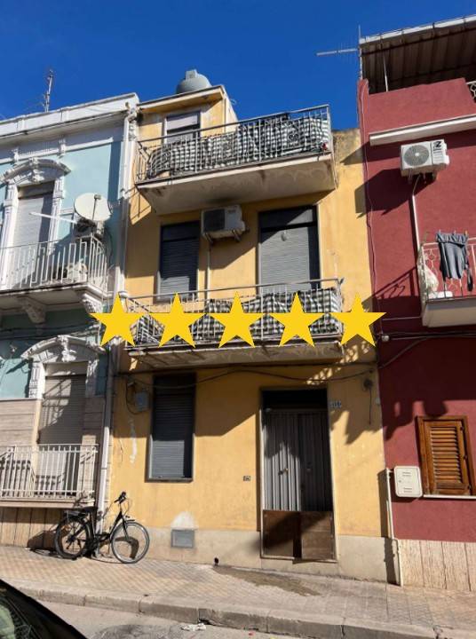 appartamento in vendita ad Avola