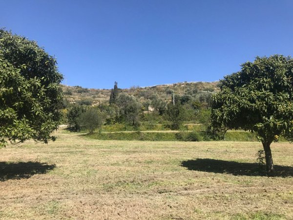 casa indipendente in vendita ad Avola