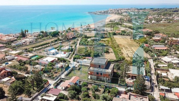 casa indipendente in vendita ad Avola