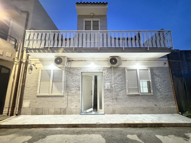 casa indipendente in vendita ad Avola