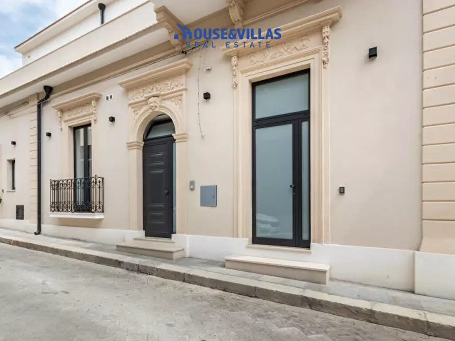 casa indipendente in vendita ad Avola