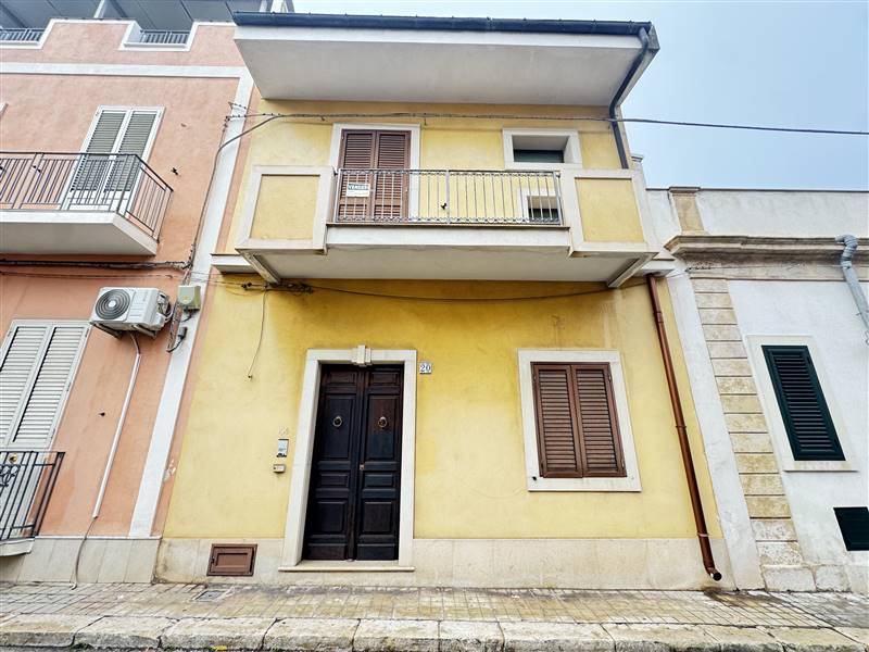 casa indipendente in vendita ad Avola