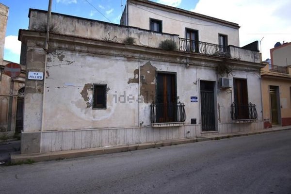 casa indipendente in vendita ad Avola