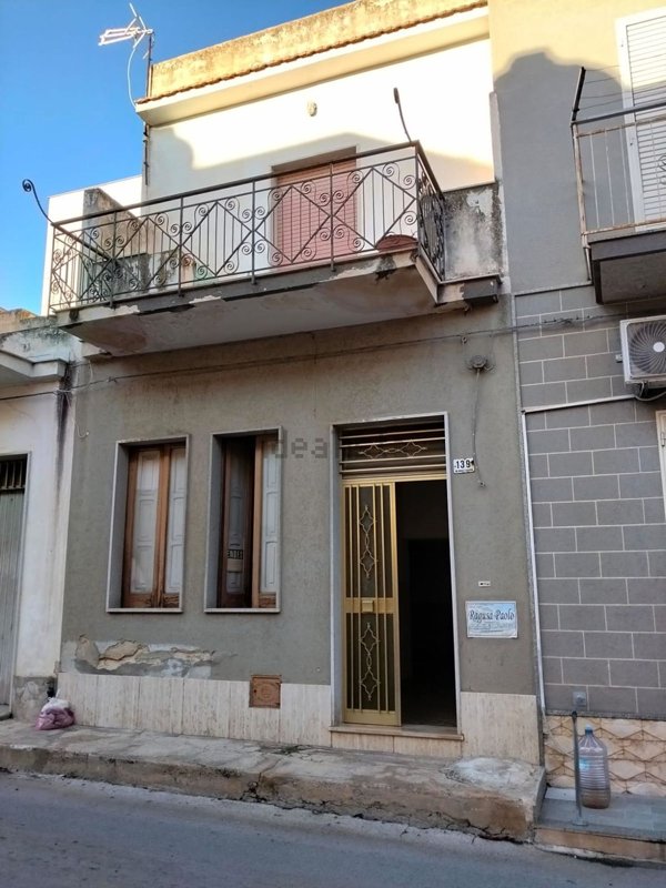 casa indipendente in vendita ad Avola