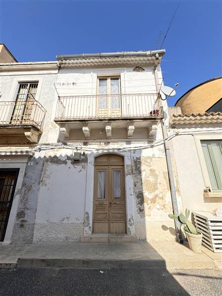 casa indipendente in vendita ad Avola