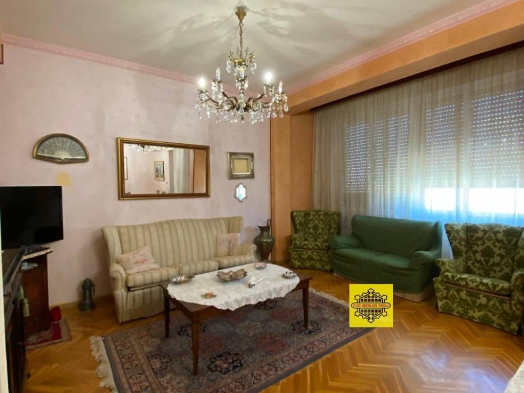 appartamento in vendita ad Avola