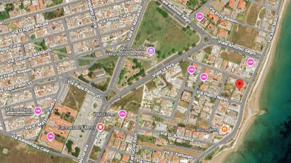 terreno edificabile in vendita ad Avola