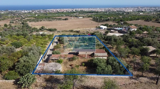 casa indipendente in vendita ad Avola