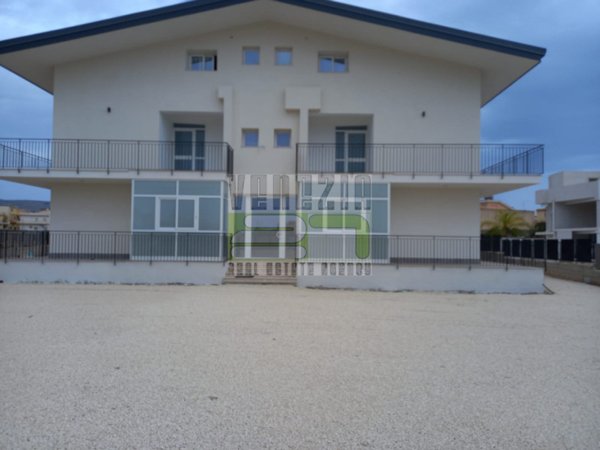 appartamento in vendita ad Avola