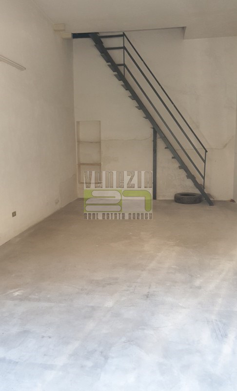 negozio in vendita ad Avola