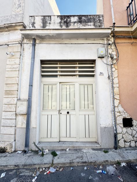 casa indipendente in vendita ad Avola