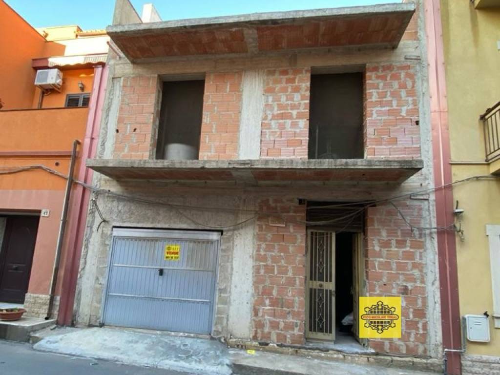 casa indipendente in vendita ad Avola