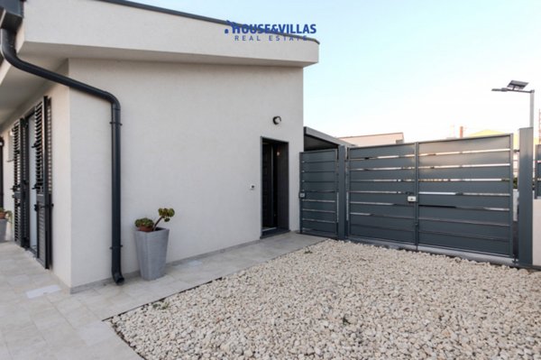 casa indipendente in vendita ad Avola