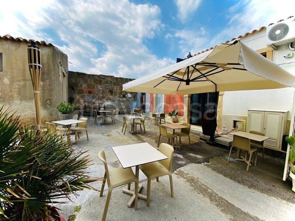 negozio in vendita ad Avola