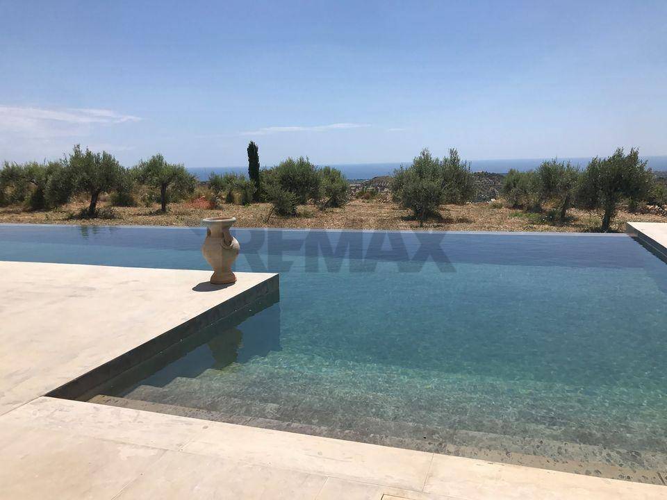 casa indipendente in vendita ad Avola