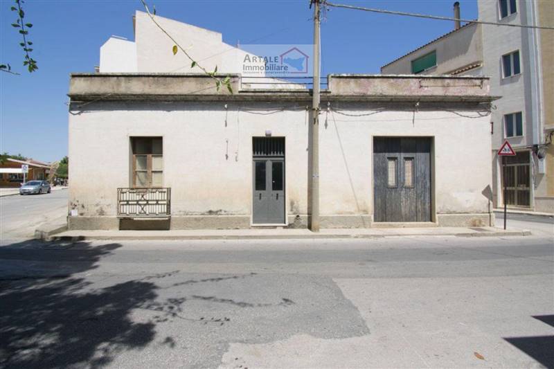 casa indipendente in vendita ad Avola